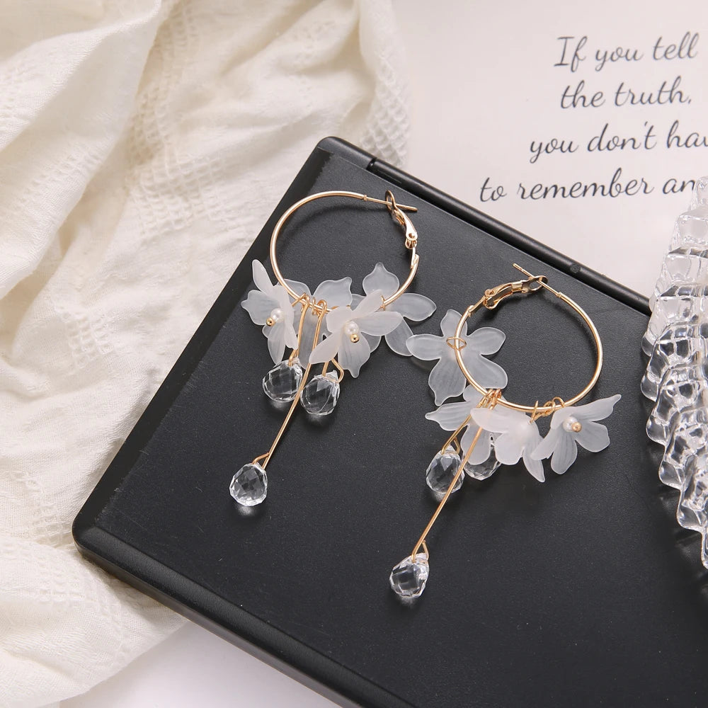 New Flower Bohemia Boho Earrings - Fashionable Long Hanging Crystal Earrings, Ideal for Wedding and Party Jewelry