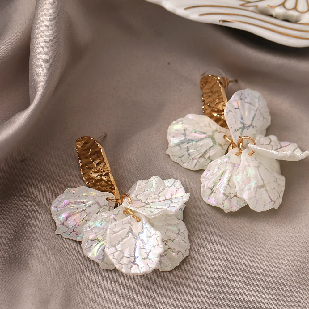 New Flower Bohemia Boho Earrings - Fashionable Long Hanging Crystal Earrings, Ideal for Wedding and Party Jewelry