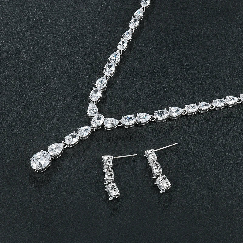 Elegant Oval and Teardrop Cubic Zirconia Crystal Necklace and Drop Earring Wedding Jewelry