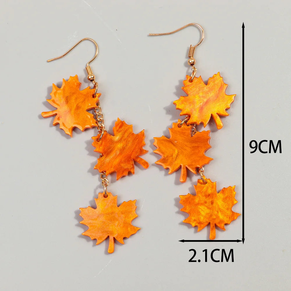 New Creative Red Maple Leaves Long Pendant Earrings for Women Fashion Resin Fall Leaf Dangle Earring Thanksgiving Jewelry Autumn