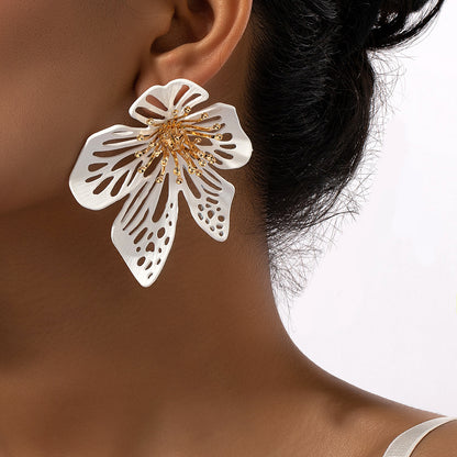 Fashionable Exaggerated Luxury White Flower Dangle Earrings - Jewelry Accessories for Ball Parties and Dresses