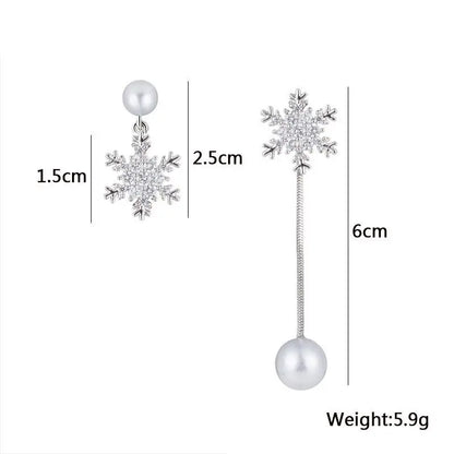 Elegant Asymmetric Pearl Dangle Earrings Luxury Crystal Snowflake Drop Earrings for Women Fashion Party Jewelry Christmas Gift