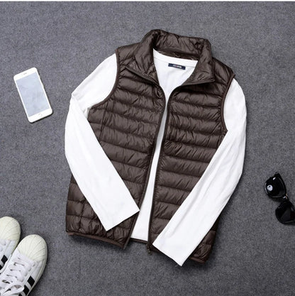 Autumn and Winter Men's 90% White Duck Down Vest Casual Lightweight Down Warm Solid Sleeveless Jacket Men's Portable Pocket Vest