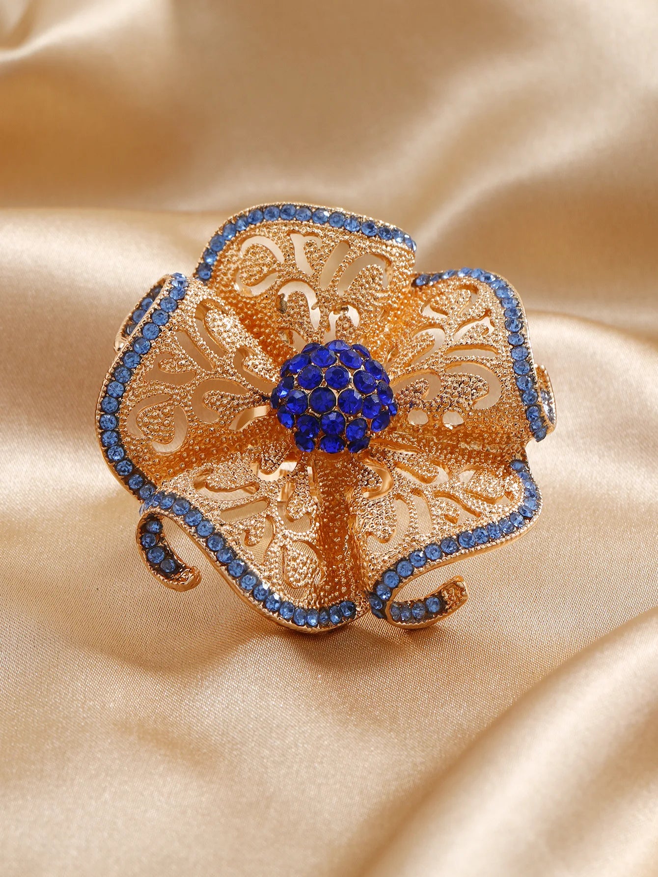 Luxury Big Flower Zircon Ring - Classic Hollow Gold Color Adjustable Ring