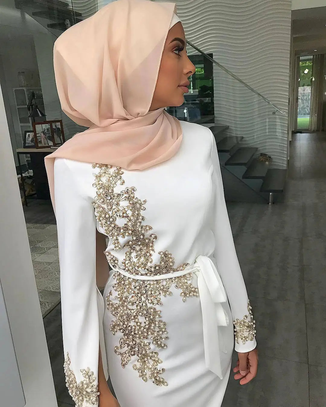 Embroidery Abaya Dubai Turkey Muslim Dress Evening Wedding Dress Kaftan Islamic Clothing Indian Dress Women Robe