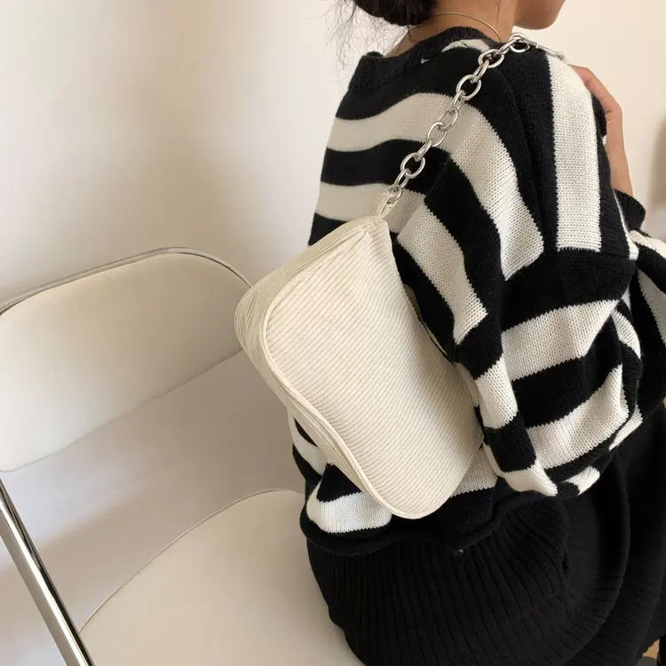 Autumn And Winter New Portable Small Square Bag Stuffed Shoulder Fashion Retro Corduroy Underarm Baguette Bag Handbag