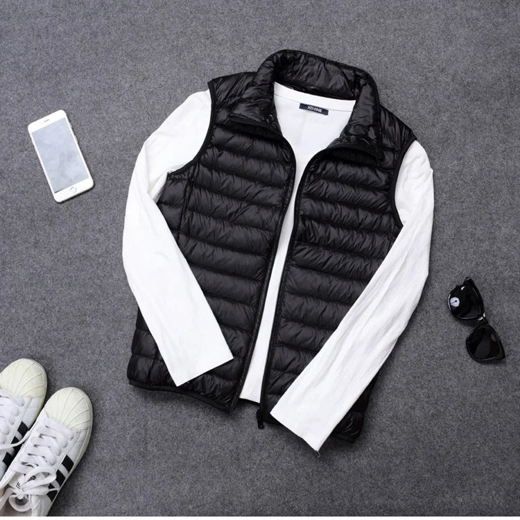 Autumn and Winter Men's 90% White Duck Down Vest Casual Lightweight Down Warm Solid Sleeveless Jacket Men's Portable Pocket Vest