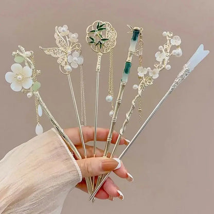 Chinese Style Glowing Lotus Lantern Hairpin - Ancient Palace Lantern Hair Stick with High-end Flower Tassel